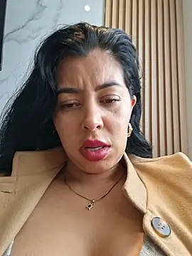 Luianna - Turn me on 😈💦😈💦
