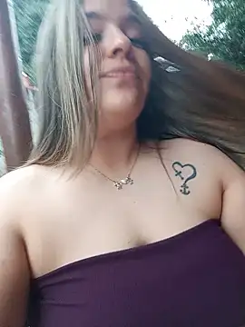 Wiyimari2 - Escupir en mis tetas