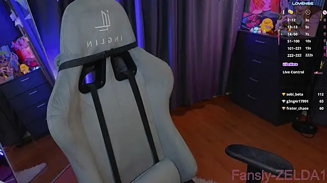 Zelda_1 - spank this cute tits