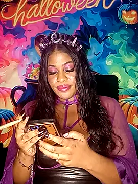 AmazonianMistress - 🎃👻Last Tipper Gets Treat🎃@Squirtz JOI