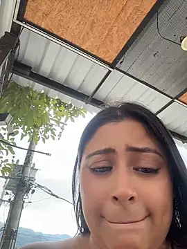 Angie_e - Fingers in my pussy in public Risky shhh