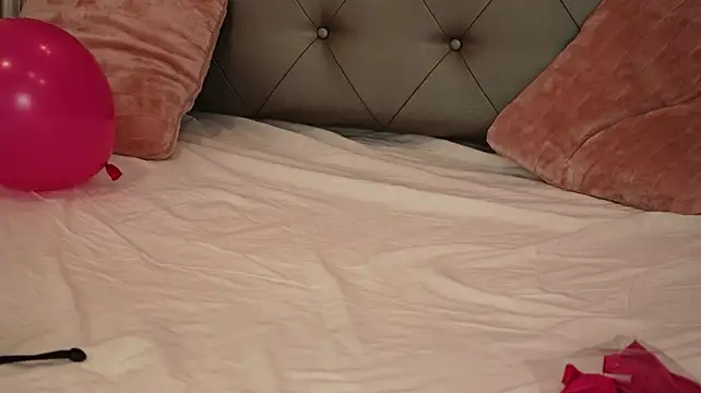 Alexxa - make me moan harder