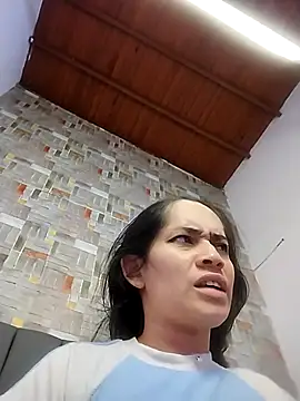 Loving_couple__ - show my juicy vagina