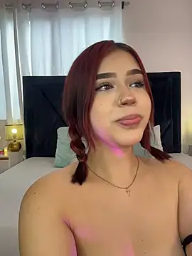 Lily_Woodz - Doggy style + 10 spankings 🍑👋