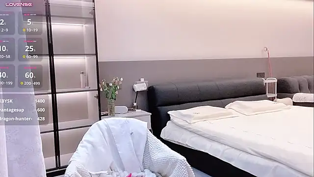 Babe3_chuu - 小粉塞入5分钟