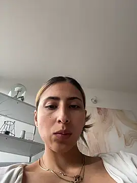 Ameellie - TOPLESSS+OIL IN BOOBS