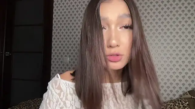 ALittleSurprise - 💓close up tits play💓