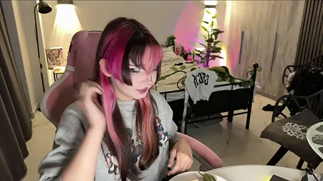 H3ntai_baby - cowgirl