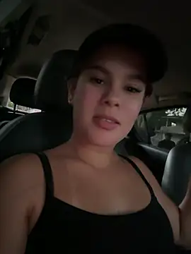Brasilmorena - Flash boobs