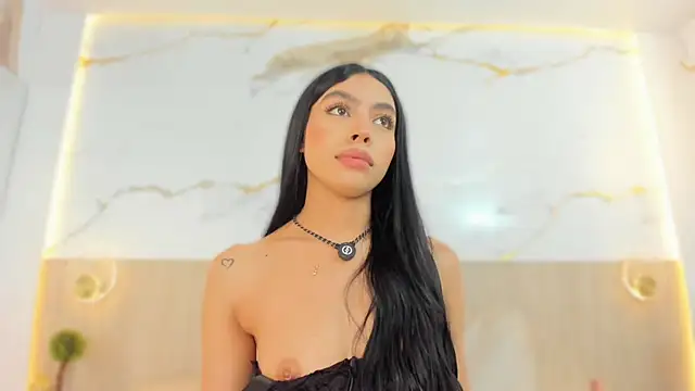 Hanna_steel - One finger in pussy and asshole🔥