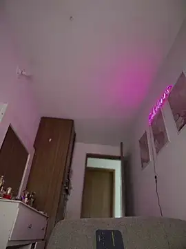 DulceLenns - Undress me and fingers ass(lastipvideo)