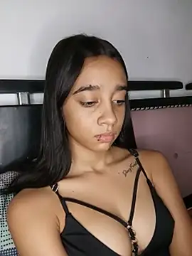 Zoe_Sweett18 - Naked+Dog styls