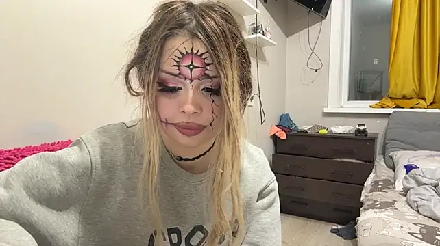 Miafruit - Take off my top and stay in only ba
