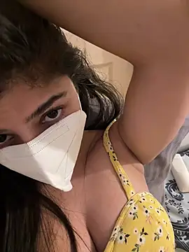 Sarakashmir5 - Pink pussy fingering 🫦