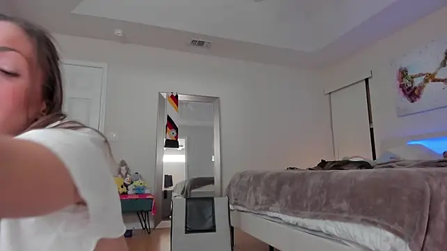 CandyCoatedNiceGirl - Ride Dildo Up Close + Squirt