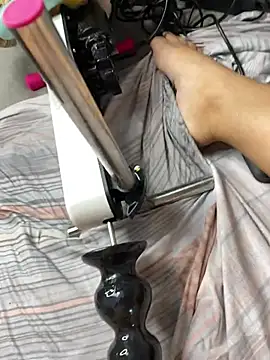 Maya_Cote - Two dildos in the pussy and squirt💦💦💦