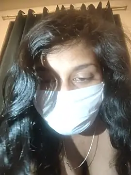Indian_priya_ - Face in public