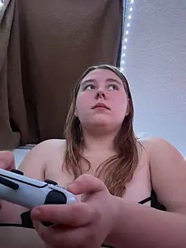 Sassi_babe - Oben ohne 30 min