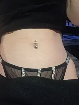 AlisaNolly - go doggy and show ass🍑