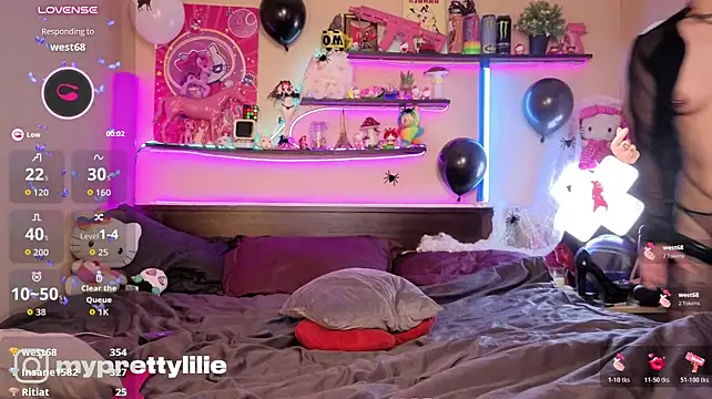 PrettyLilie - ride dildo
