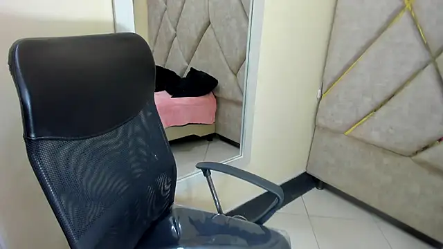 Miaharvey_69 - fuck ass big dildo+ control lush x4