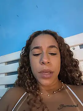 Vivianeleoa - DP PLUG no cu e pau na na BCT 🔥😈