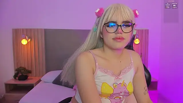 Loly_berry - zoom ass