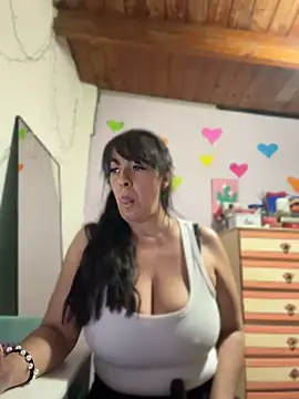 Sofyalone_ - CREAM IN TITS AND SPAKING VIDEO WIN🎁
