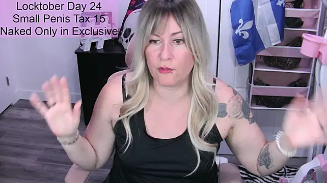 Gennyrock - BBC Dildo Blowjob