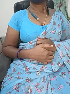 Tamil-hotwife - Ass show