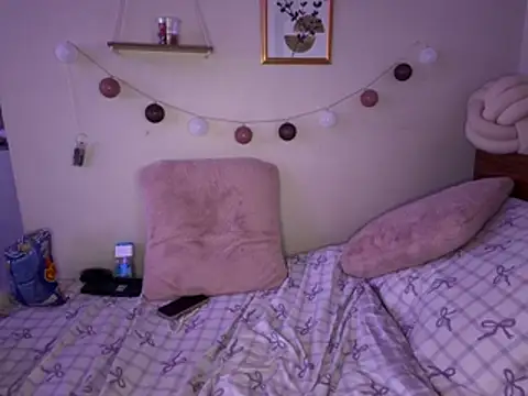 MielBTBF - JE SUCE MON GODE COMME UNE CHIENNE
