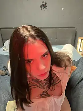 Nora-love - Dildo tief lutschen🥵