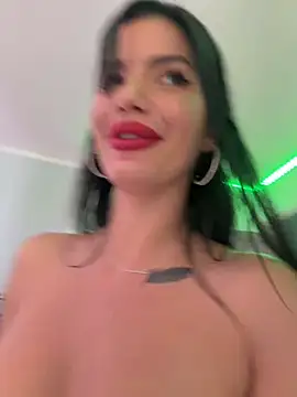 RaniaSnow - Get me naked