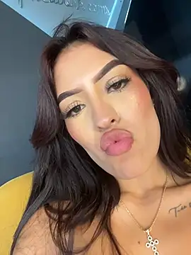 MystiqueXXX - GET MY CREAM FOR UR COFFEEE AT WORK!