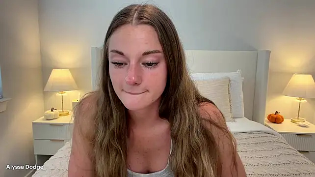 AlyssaDodge - Slow thong pull tease 👙✨