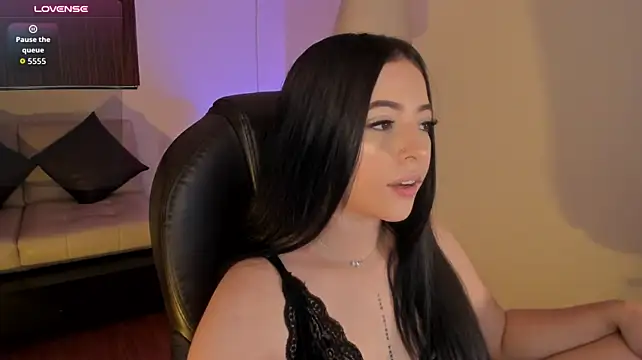 Maaiitee - Bounce my boobs + suck nipples