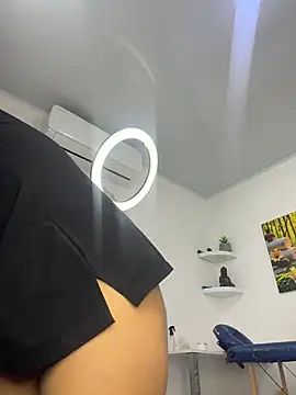 Spa-Girls - INTENSE FINGERING IN MY PUSSY