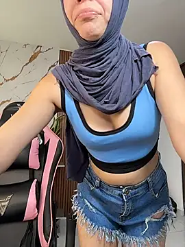 Sweetmuslim01 - fuck cucumber lucy in the kitchen 🍆🥵