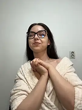 KaylaLewyss - Let’s start the night ❤️