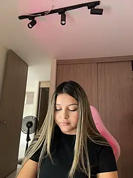 Lunablossom_ - Anal plug + fingers in the pussy
