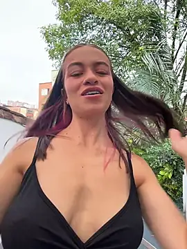 Chloe_Key - Flash boobs 🔥