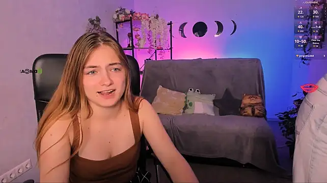Baby_hotte - flash ass