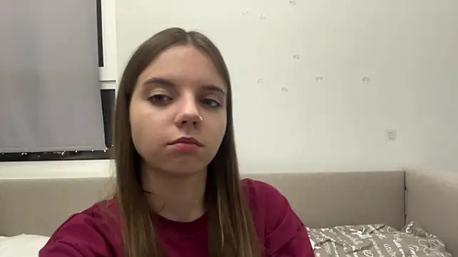 LisaPorse - show panties color