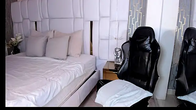 Lia_mariana - Boobsjob with dildo + oil