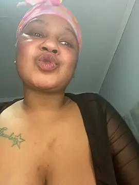 Amberr_Roose