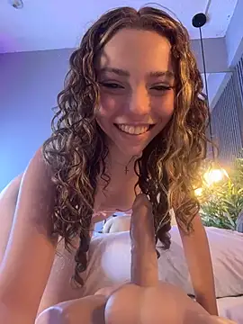 Mia_honey3 - 1 finger in my ass + control lush x3 😈