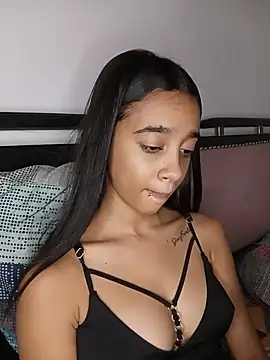 Zoe_Sweett18 - Naked+Dog styls
