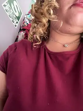 ROSALIASSHOP - SERVING IN HEELS,THONGS,AND MINISKIRT 5M