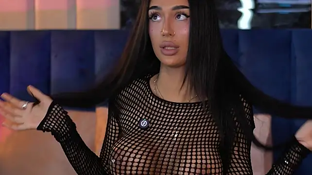 KimNatty - Kim show us your body