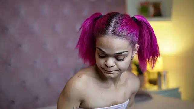 MaiaMini - Let s play😈❤🥵